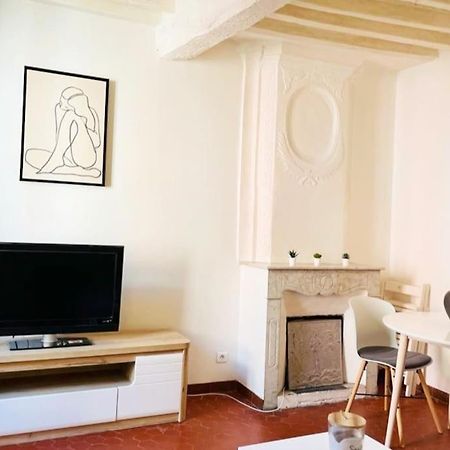 Appartement Situe Place Des Arcades A Biot A 4 Min De La Mer Et Des Plages Kültér fotó