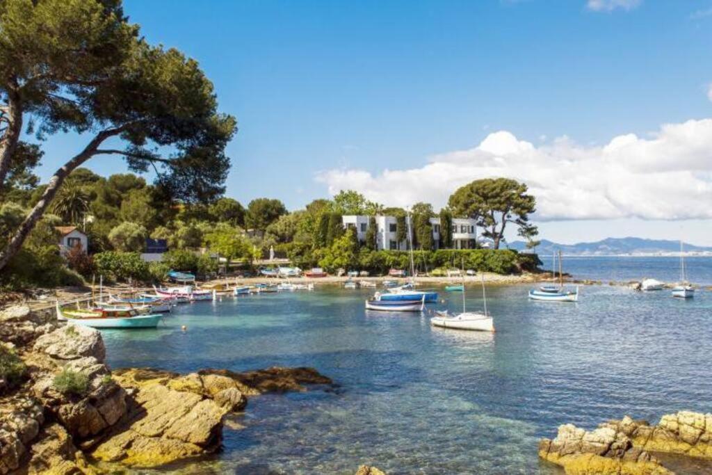 Appartement Situe Place Des Arcades A Biot A 4 Min De La Mer Et Des Plages Kültér fotó